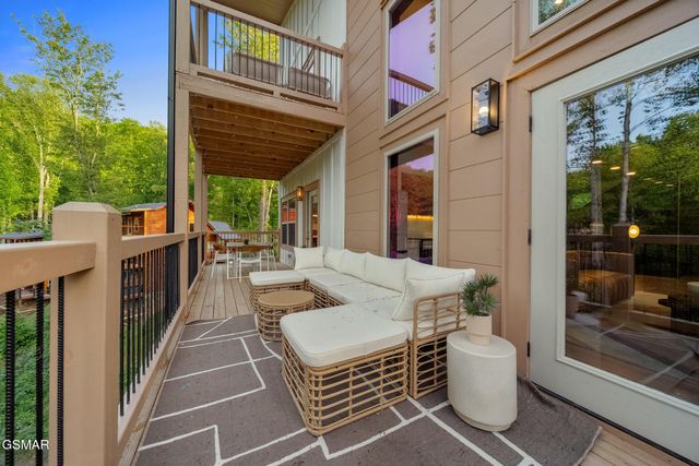 1924 Pine Court, Sevierville, TN 37876