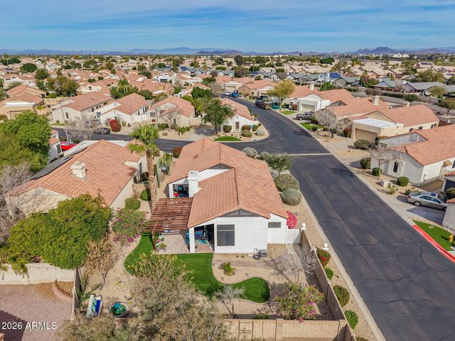 8629 W MAUI Lane, Peoria, AZ 85381