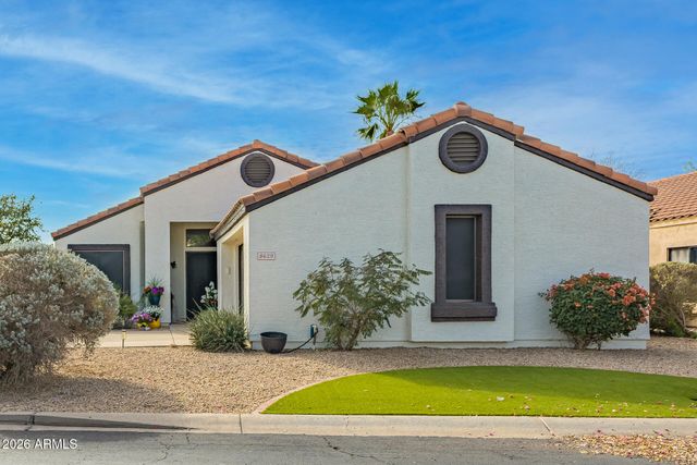 8629 W MAUI Lane, Peoria, AZ 85381