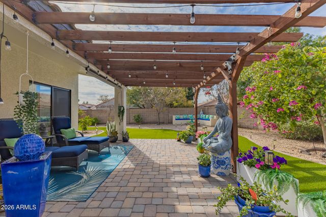 8629 W MAUI Lane, Peoria, AZ 85381