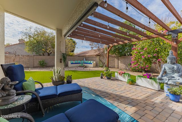 8629 W MAUI Lane, Peoria, AZ 85381