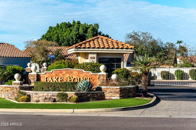 8629 W MAUI Lane, Peoria, AZ 85381