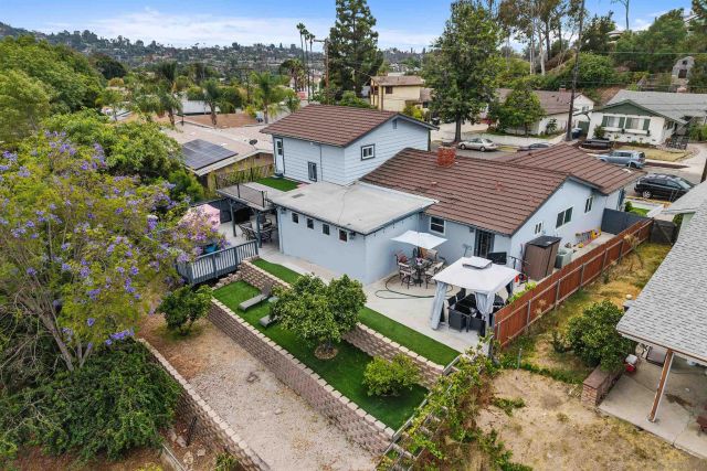 6245 Broadmoor Dr., La Mesa, CA 91942