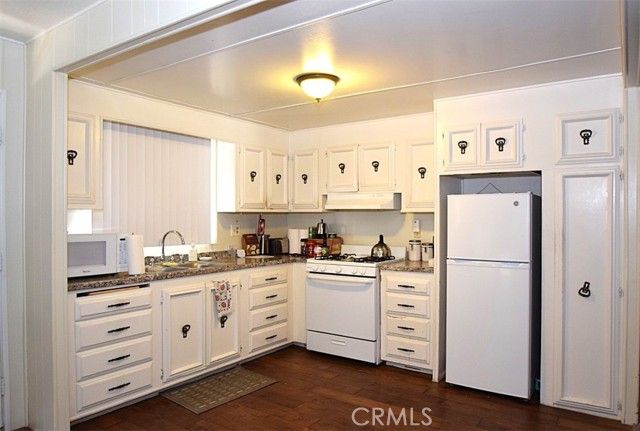 7425 Church Street 126, Yucca Valley, CA 92284