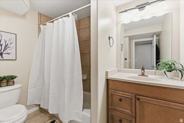 8715 S 4870 W, West Jordan, UT 84081