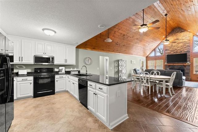 136 Gold Ditch Road, Cleveland, GA 30528