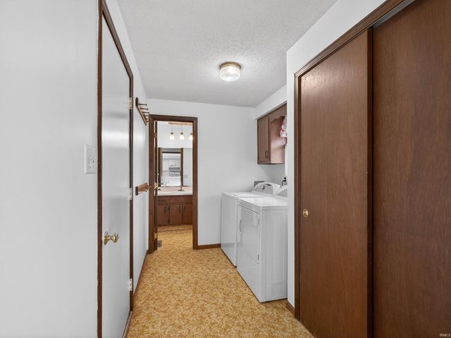 6711 Sullivans Court, Fort Wayne, IN 46835