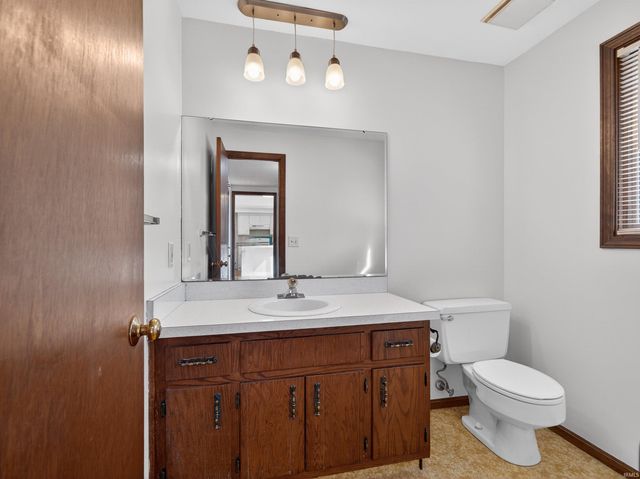 6711 Sullivans Court, Fort Wayne, IN 46835