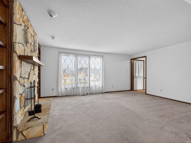 6711 Sullivans Court, Fort Wayne, IN 46835