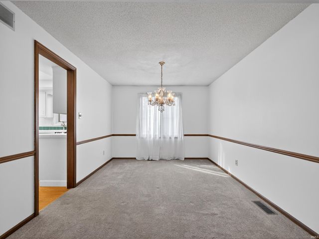 6711 Sullivans Court, Fort Wayne, IN 46835