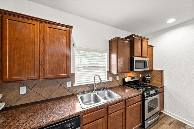 6703 Karnes Leaf, San Antonio, TX 78253