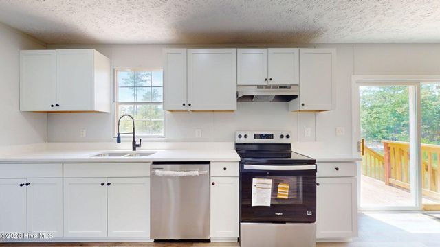 155 Crown Point Drive, Riegelwood, NC 28456