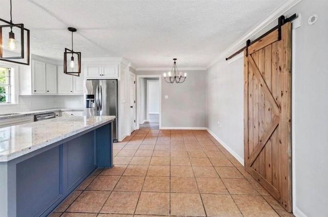 203 Jackson Avenue, Sulphur, LA 70663
