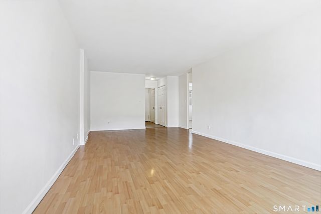 91 Strawberry Hill Avenue APT 639, Stamford, CT 06902