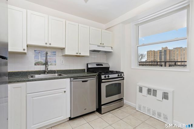 91 Strawberry Hill Avenue APT 639, Stamford, CT 06902