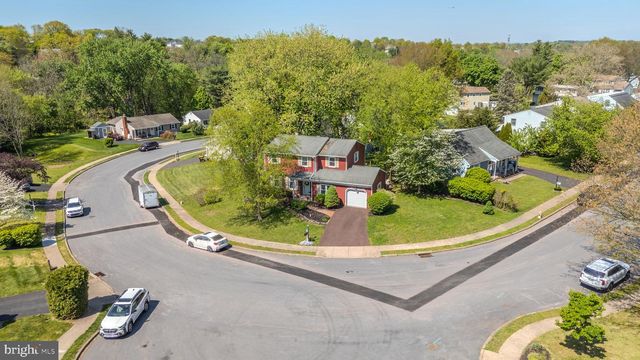 540 PIONEER CIR, Harleysville, PA 19438