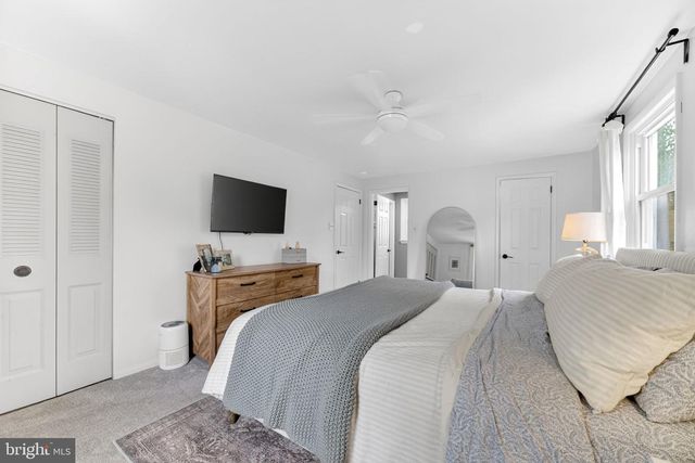 540 PIONEER CIR, Harleysville, PA 19438