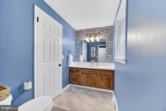 540 PIONEER CIR, Harleysville, PA 19438