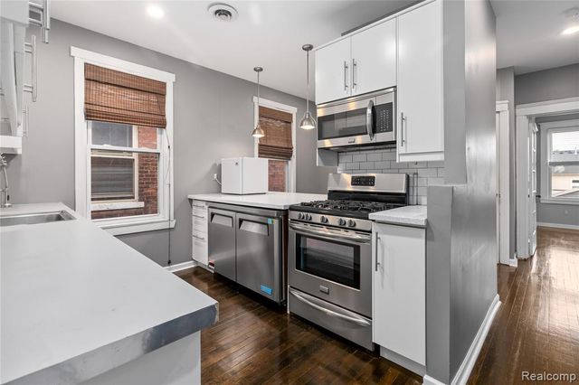 310 Hendrie Street Apt 2, Detroit, MI 48202