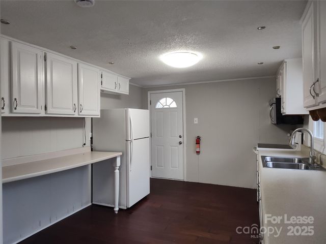 3216 Hawkins Place, Charlotte, NC 28269