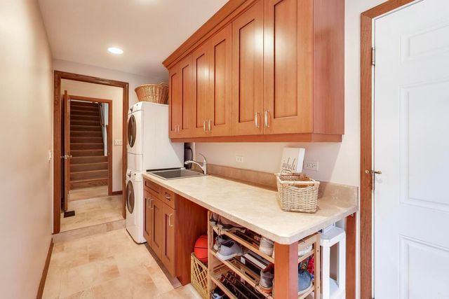 1606 N Pine Avenue, Arlington Heights, IL 60004