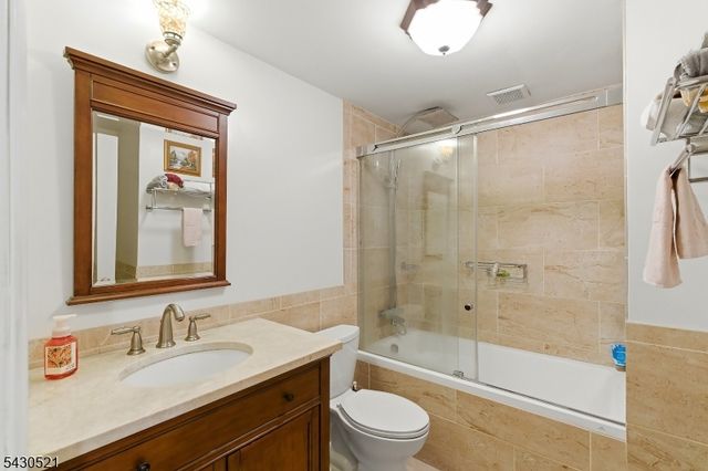 56 Frances Drive, Clark Twp., NJ 07066