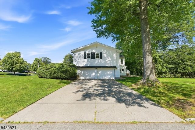 56 Frances Drive, Clark Twp., NJ 07066