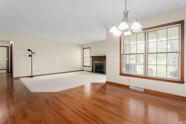1407 Ashton Court, Goshen, IN 46526