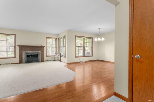 1407 Ashton Court, Goshen, IN 46526
