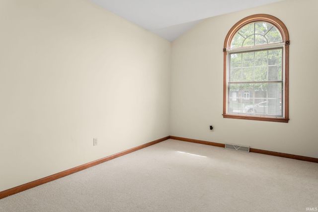 1407 Ashton Court, Goshen, IN 46526
