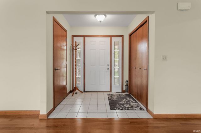 1407 Ashton Court, Goshen, IN 46526