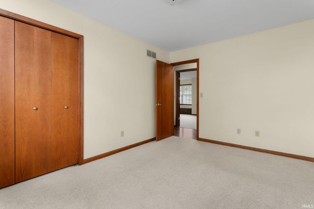 1407 Ashton Court, Goshen, IN 46526