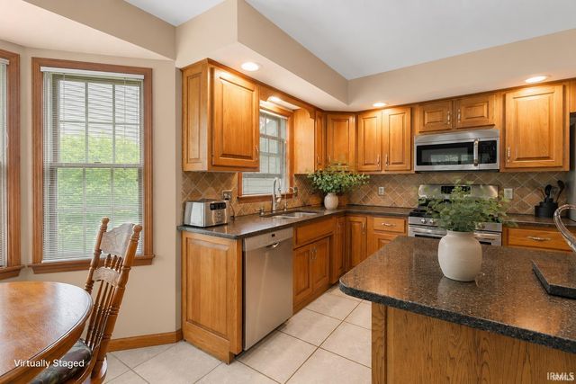 1407 Ashton Court, Goshen, IN 46526