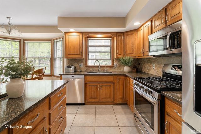 1407 Ashton Court, Goshen, IN 46526