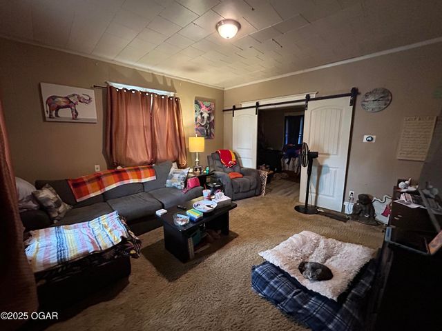 2116 S moffet Avenue, Joplin, MO 64801