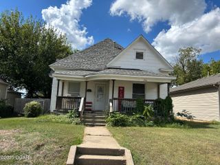 2116 S moffet Avenue, Joplin, MO 64801