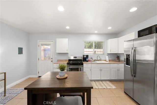 18165 Mariposa, Riverside, CA 92508