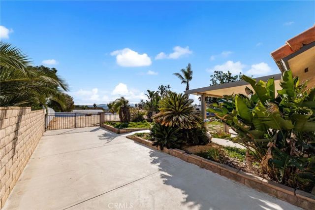 18165 Mariposa, Riverside, CA 92508