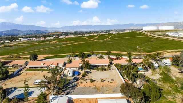 18165 Mariposa, Riverside, CA 92508