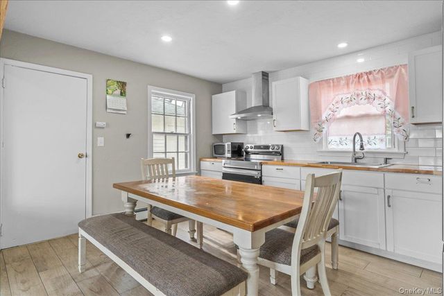 10 Wisner Avenue, Middletown, NY 10940