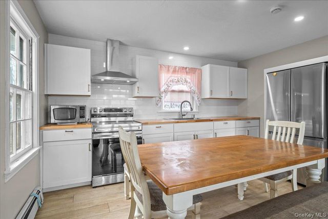 10 Wisner Avenue, Middletown, NY 10940