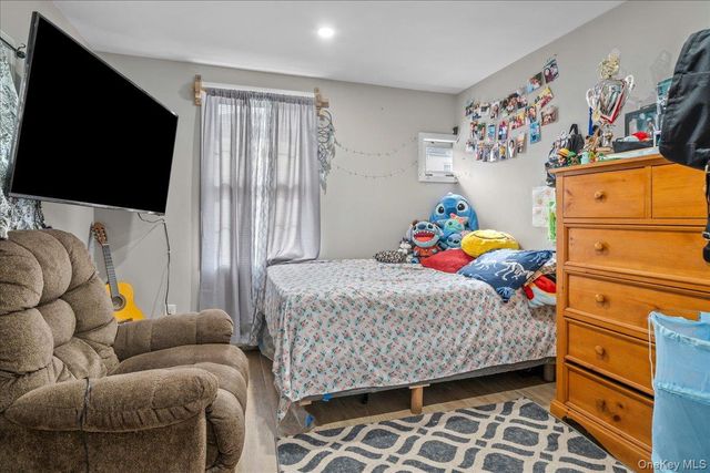 10 Wisner Avenue, Middletown, NY 10940