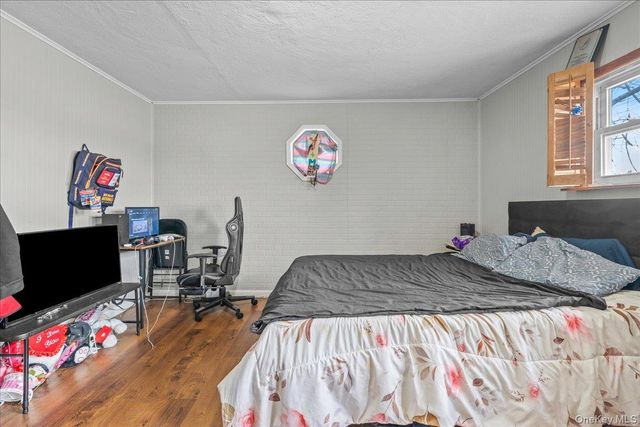 10 Wisner Avenue, Middletown, NY 10940