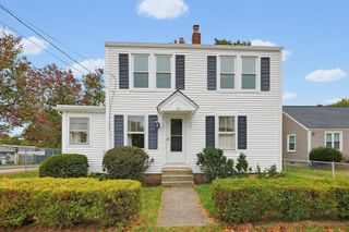 23 Adamsdale, Attleboro, MA 02703