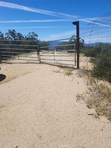 44401 Barbara Trail, Aguanga, CA 92536