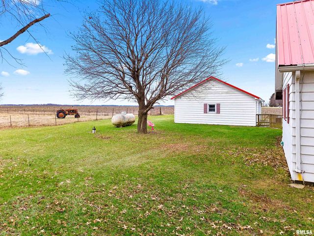 16905 E 1600th Street, Bushnell, IL 61422