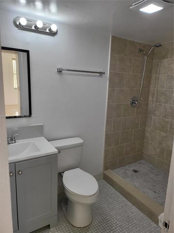 14611 N Kendall Dr 403L, Miami, FL 33186