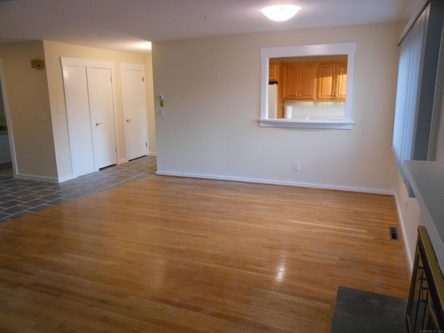 71 Dakota Lane A, Stratford, CT 06614