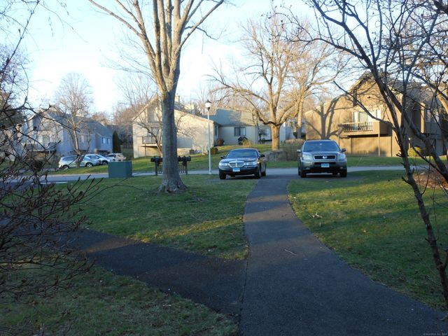 71 Dakota Lane A, Stratford, CT 06614