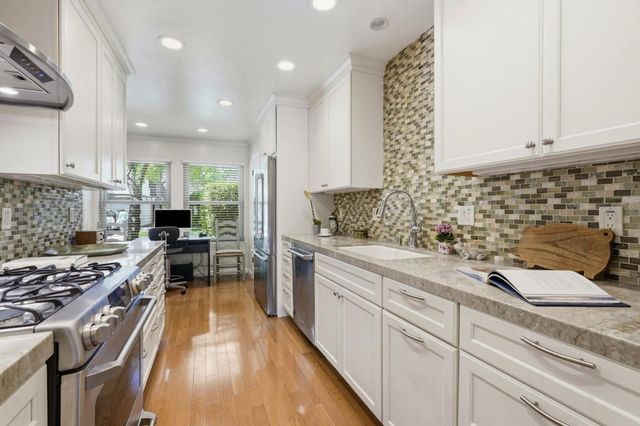 4237 Ponce Drive, Palo Alto, CA 94306